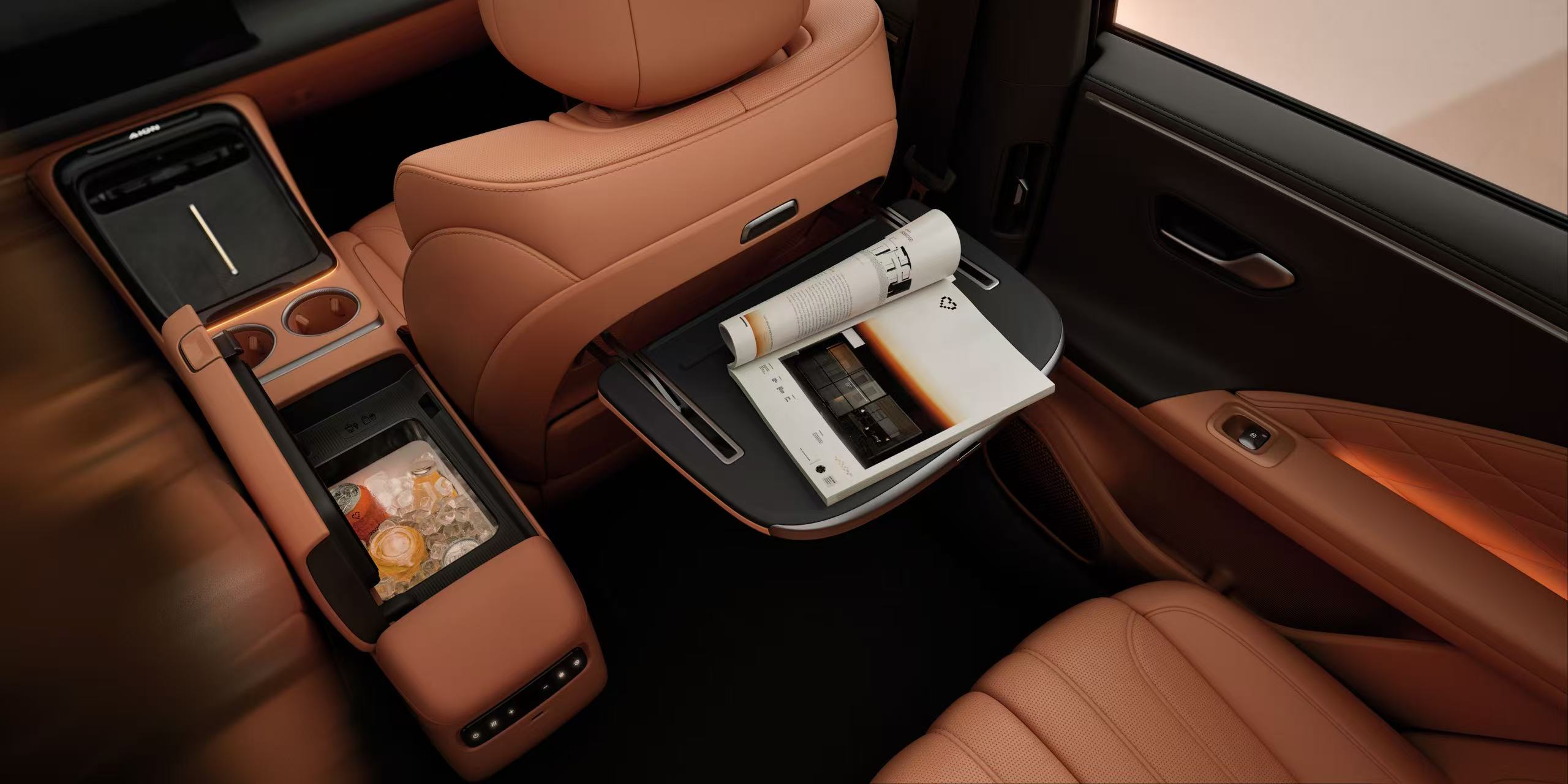 Innovation - Hot & Cold Car Fridge